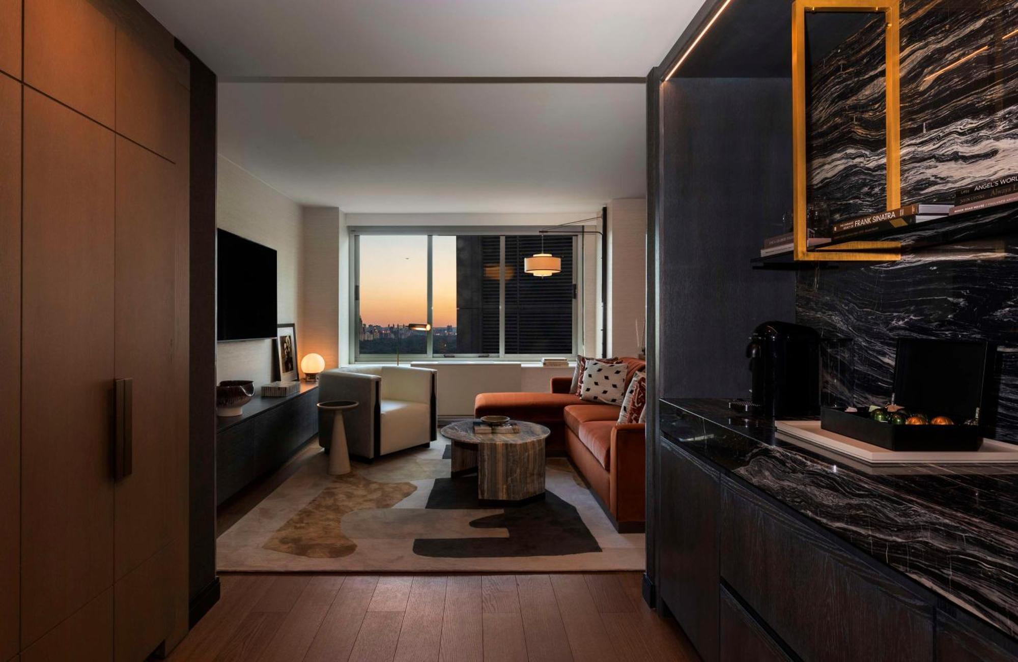 Thompson Central Park New York, By Hyatt Exterior photo