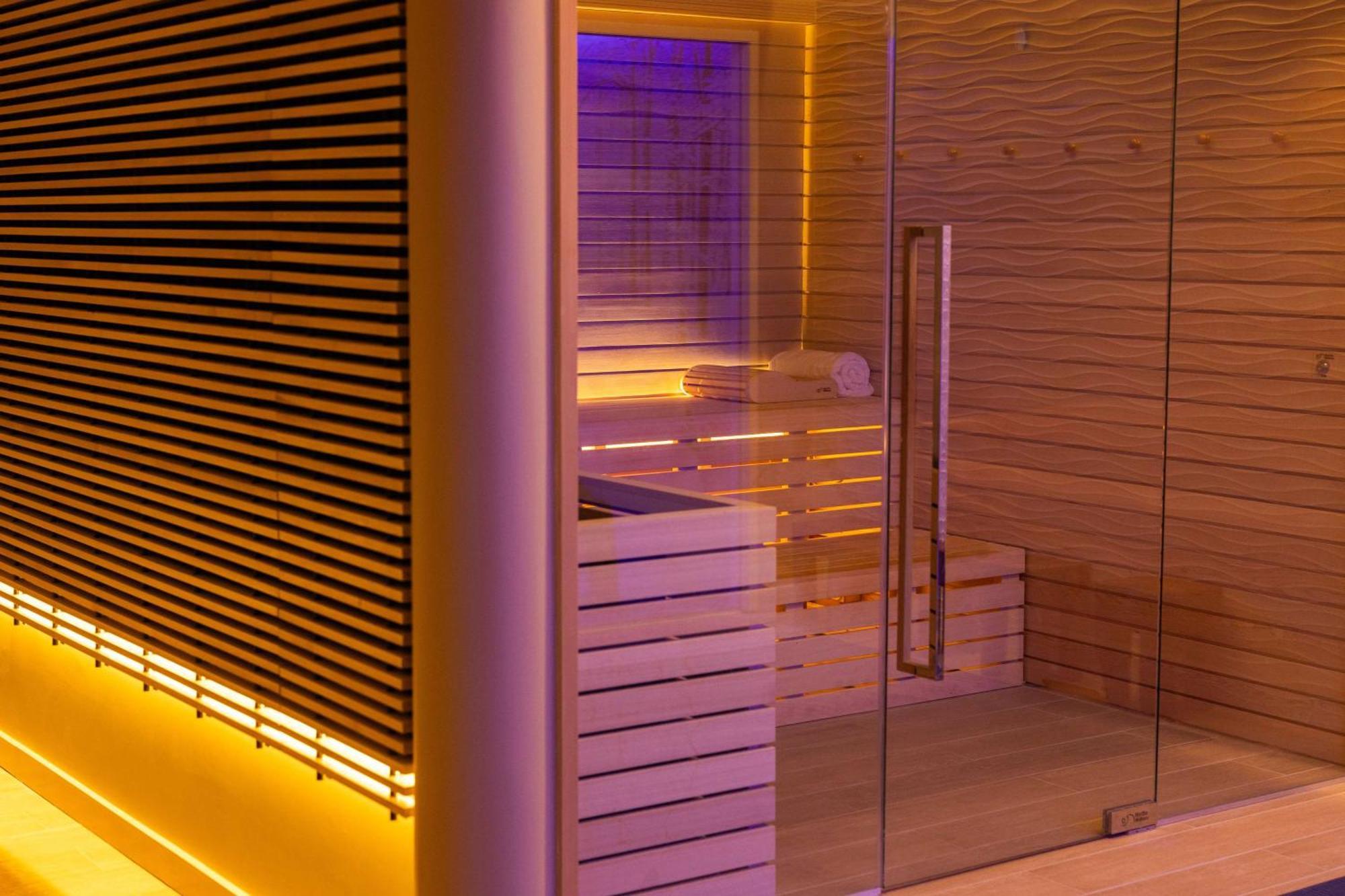 Thompson Central Park New York, By Hyatt Exterior photo