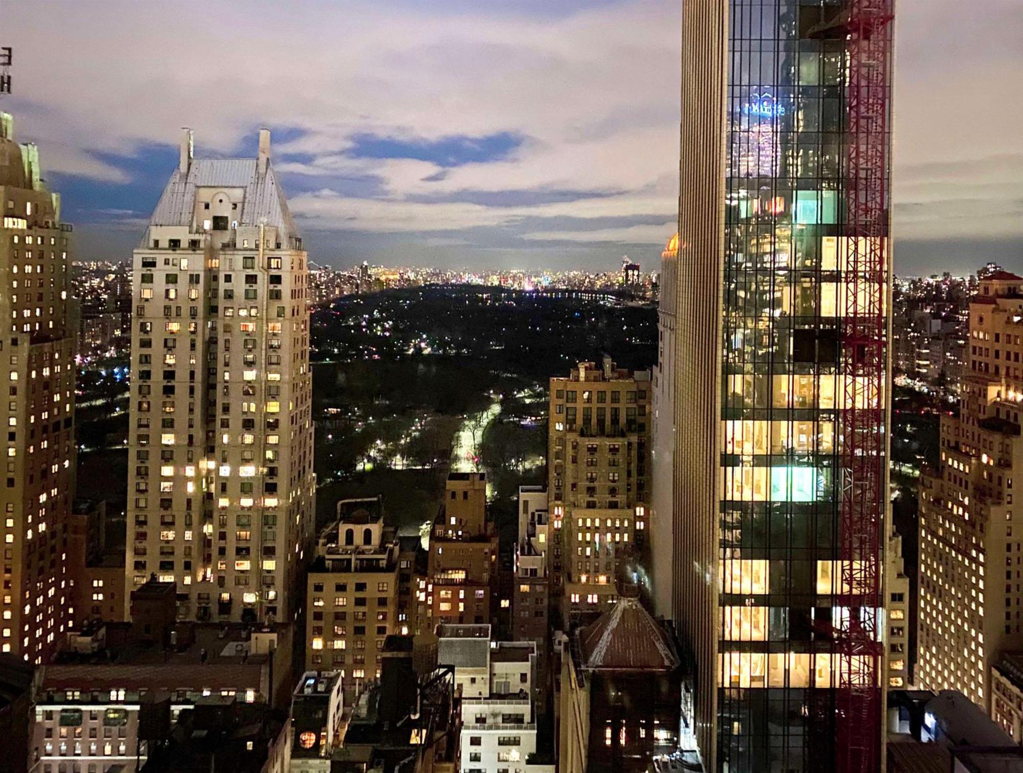 Thompson Central Park New York, By Hyatt Exterior photo